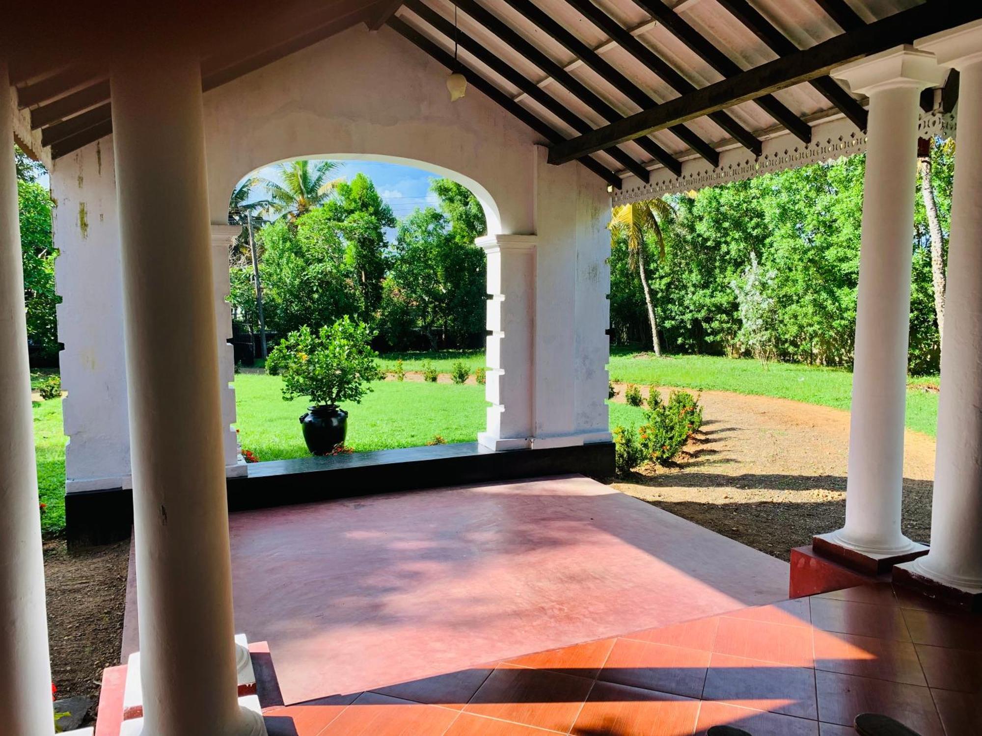 Stuart House Tangalle Exteriör bild